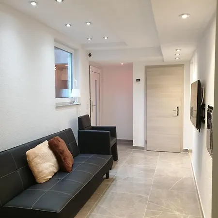 Apartment Moderne Einliegerwohnung Amara - Am Bodensee Friedrichshafen